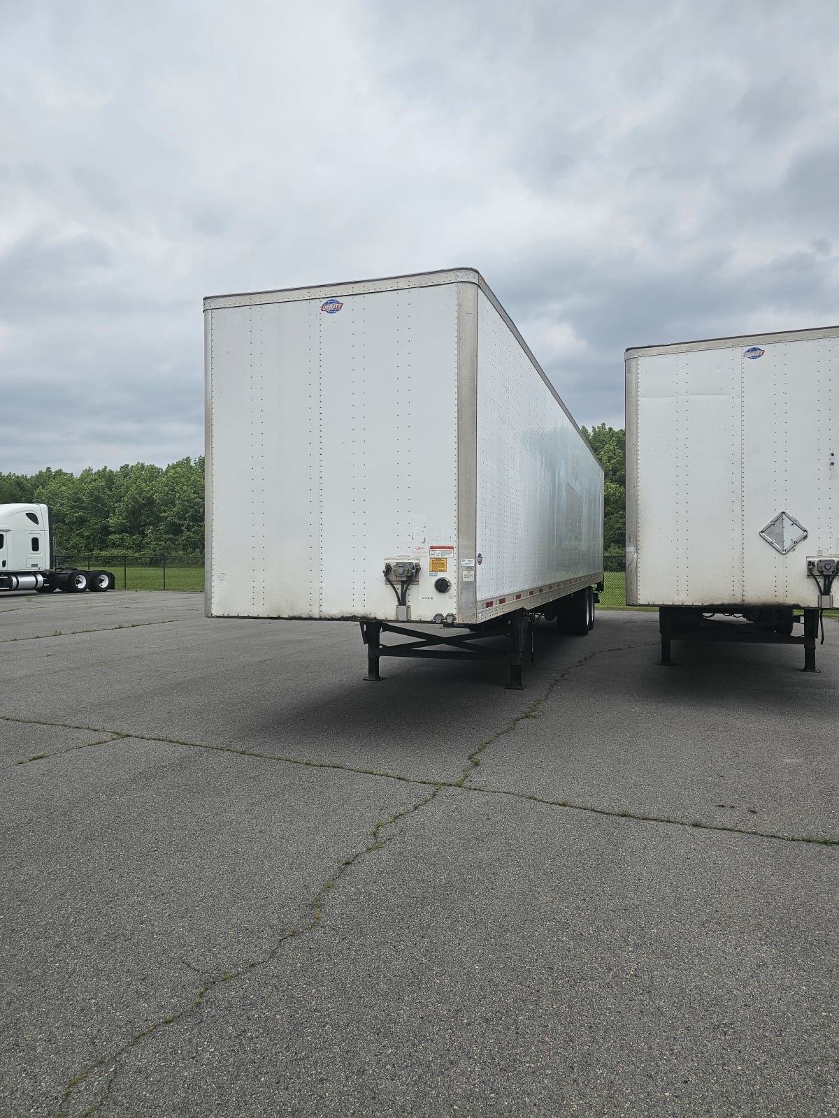 2014 Utility Trailers VS2DC 48/162/102 537040