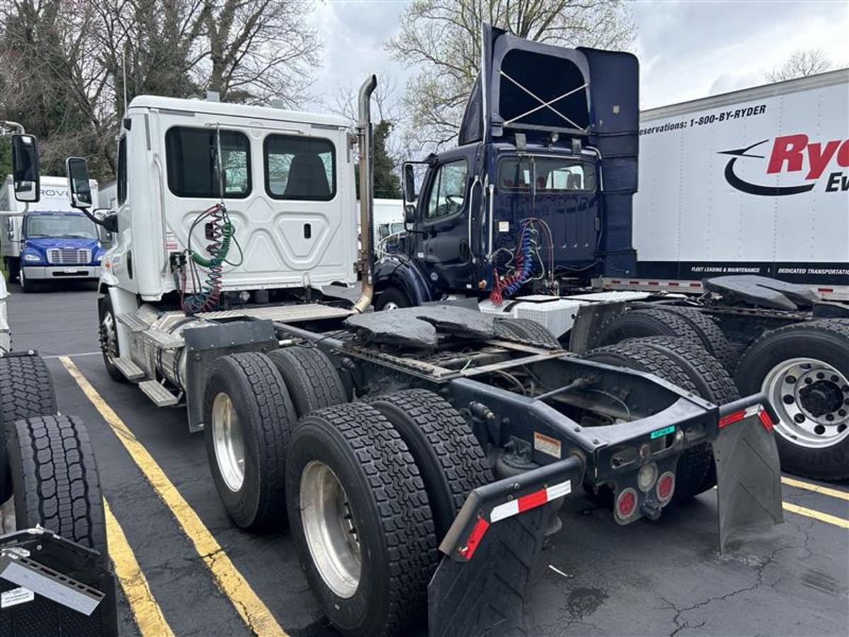 2019 Freightliner/Mercedes CASCADIA 537146