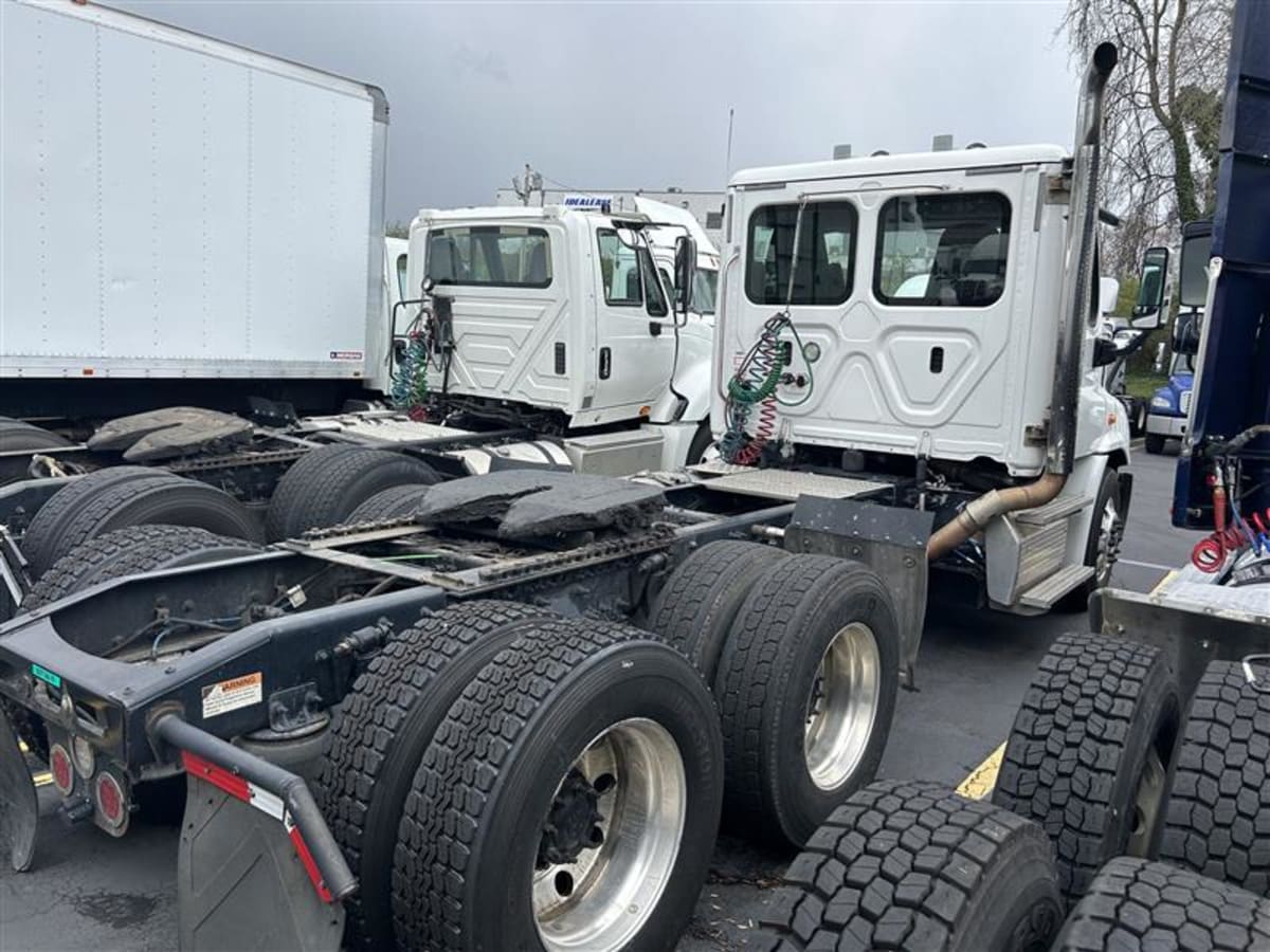 2019 Freightliner/Mercedes CASCADIA 537146