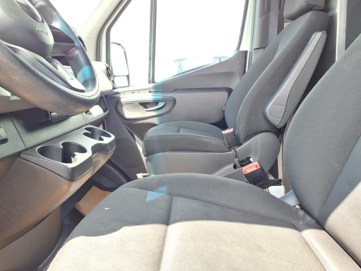 2021 Mercedes-Benz 2500 HIGH ROOF 537158