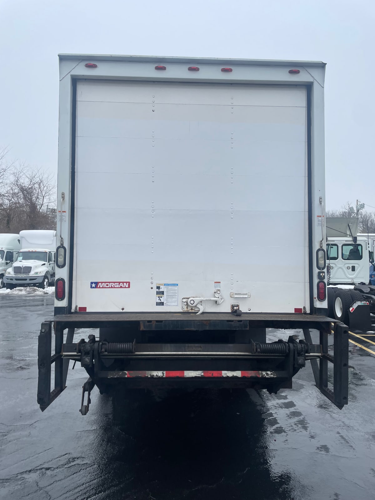 2014 Freightliner/Mercedes M2 106 537291