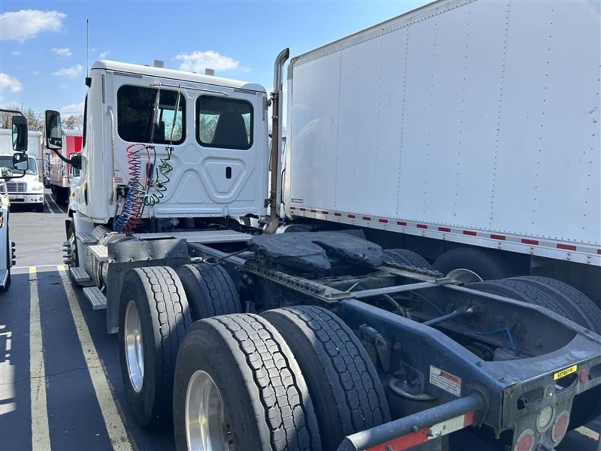 2019 Freightliner/Mercedes CASCADIA 537357