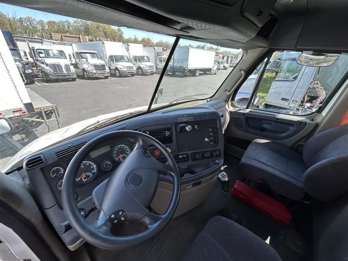 2019 Freightliner/Mercedes CASCADIA 537398