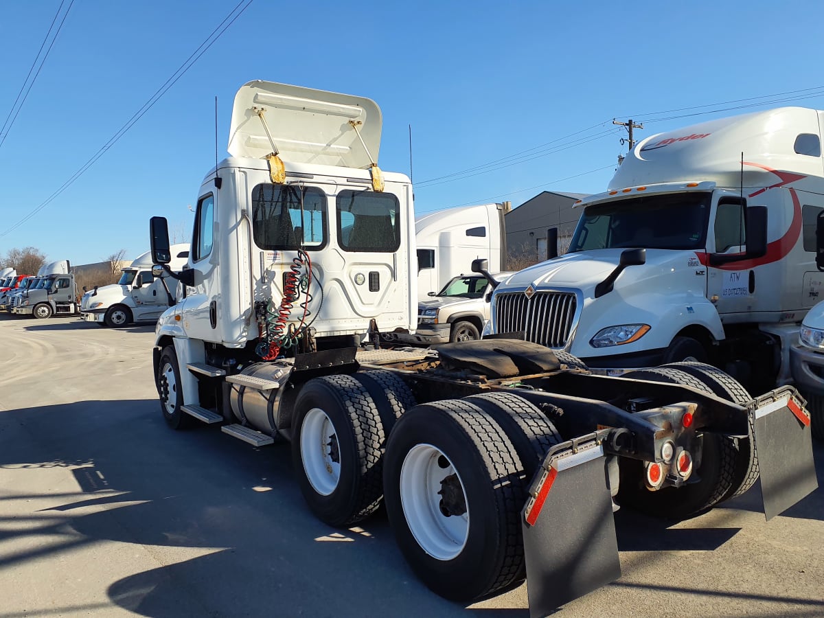 2014 Freightliner/Mercedes CASCADIA 125 538042