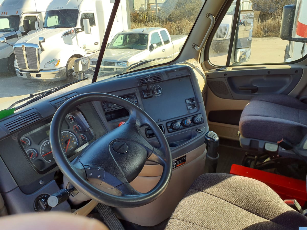 2014 Freightliner/Mercedes CASCADIA 125 538042