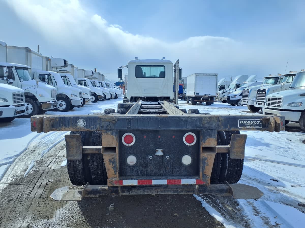 2014 Mack Trucks, Inc. GU 800 539108