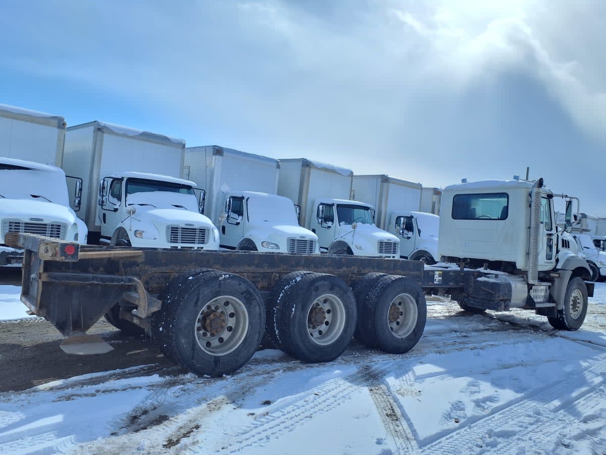 2014 Mack Trucks, Inc. GU 800 539108