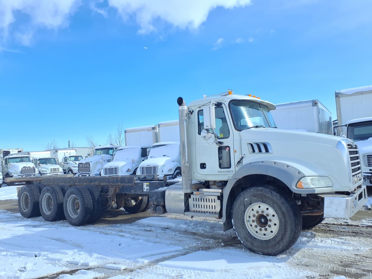 2014 Mack Trucks, Inc. GU 800 539108