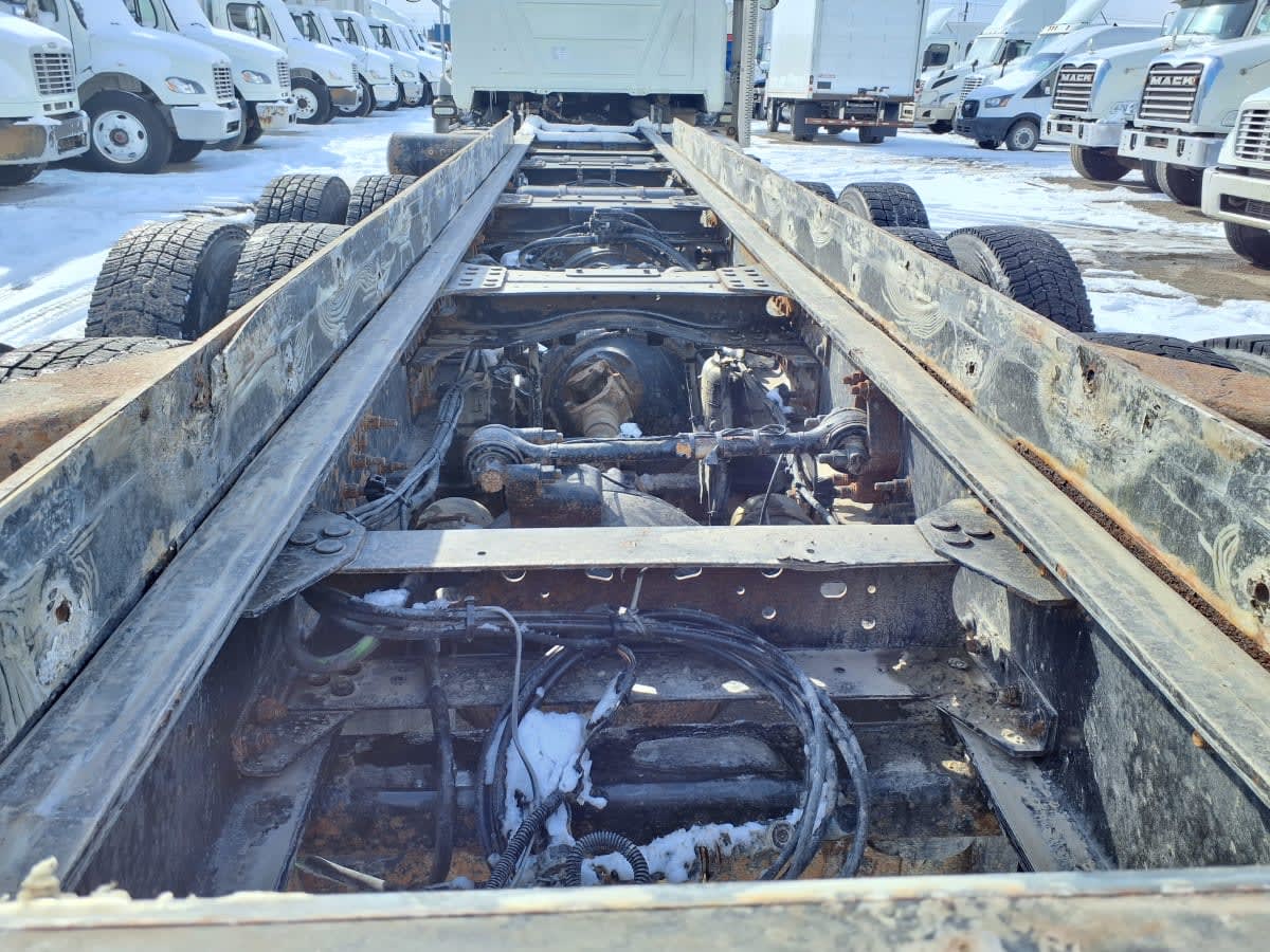 2014 Mack Trucks, Inc. GU 800 539108