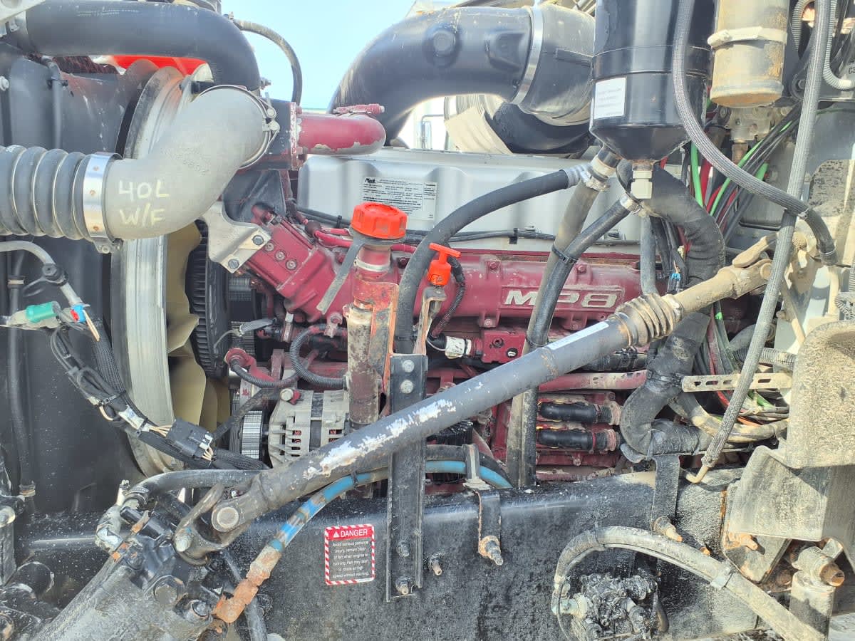 2014 Mack Trucks, Inc. GU 800 539108