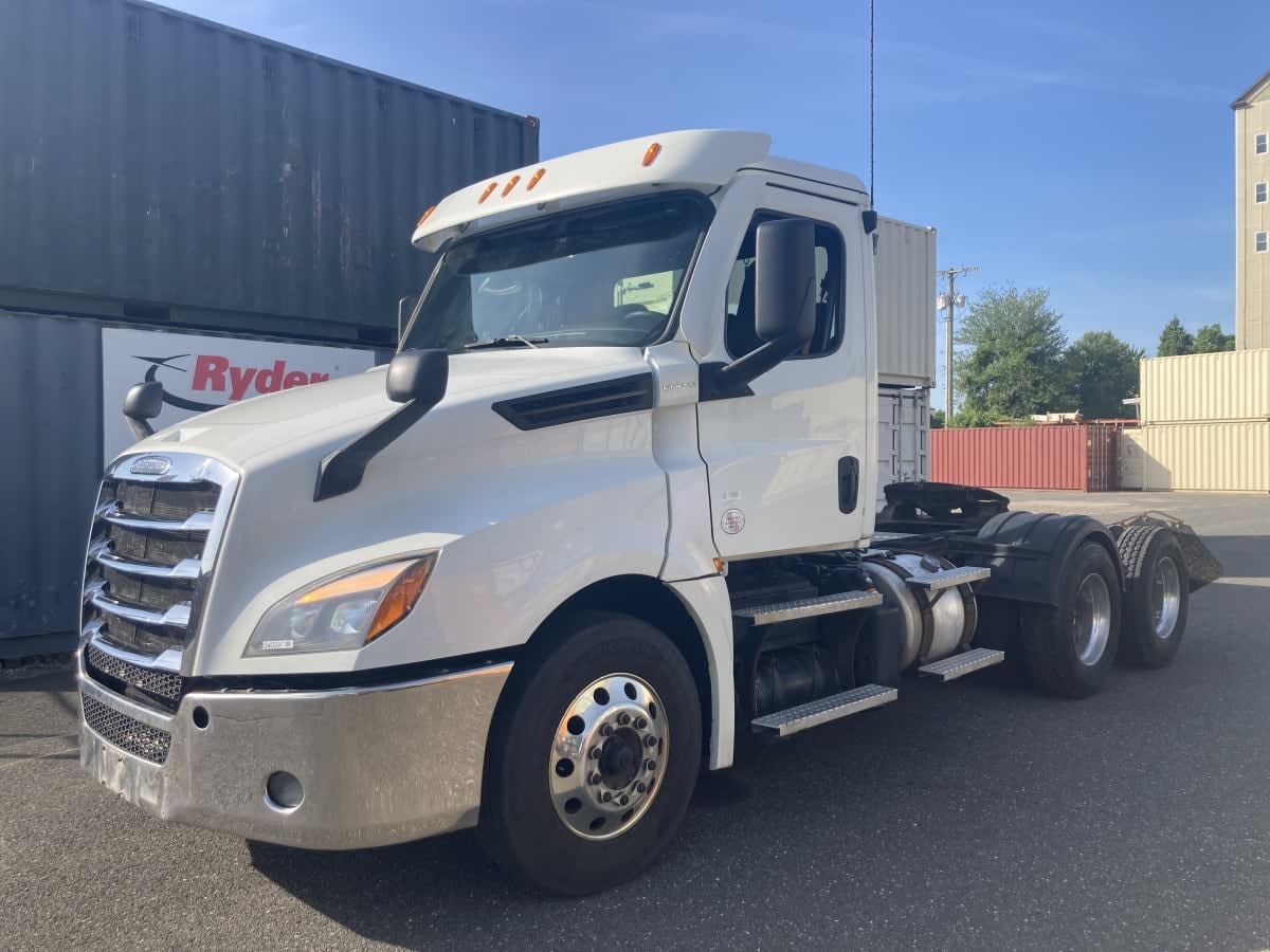 2022 Freightliner Cascadia in Springfield, MA