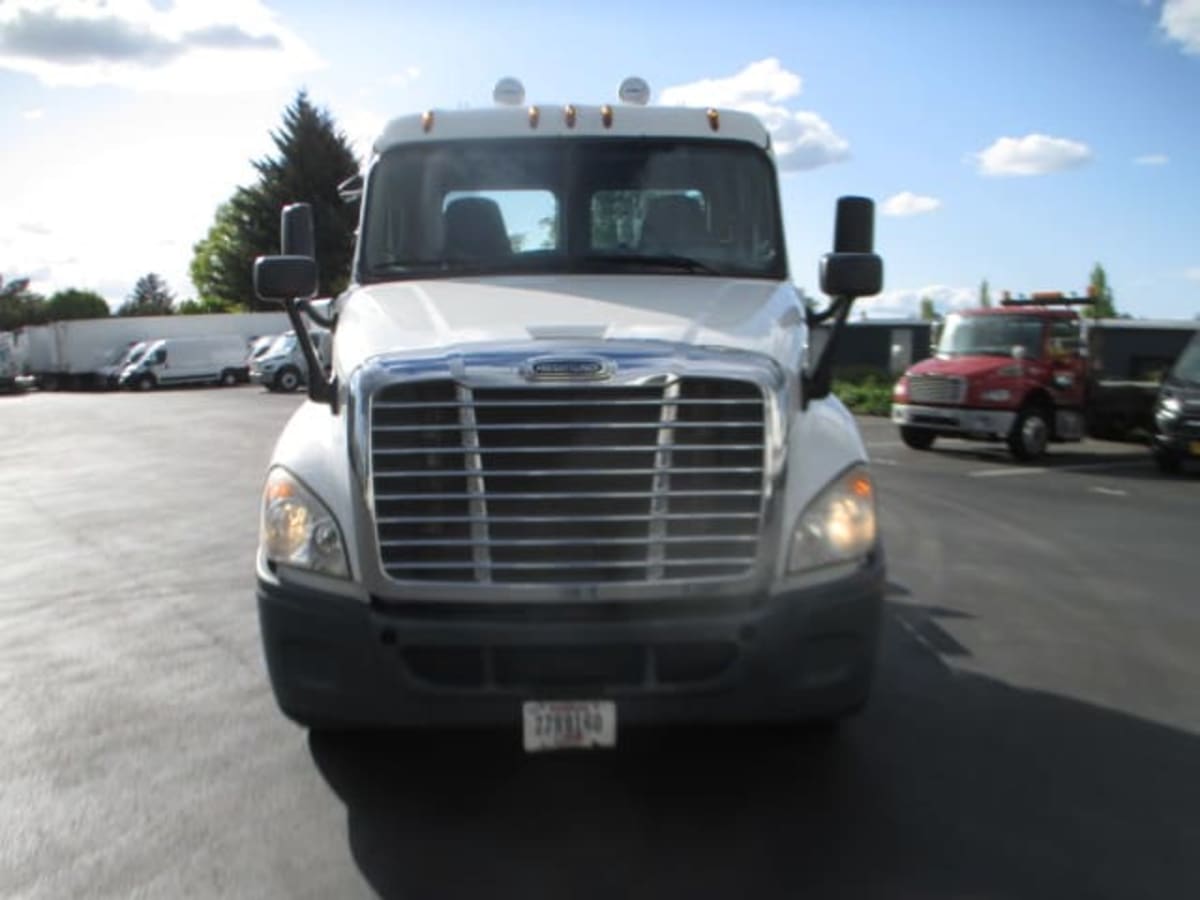 2014 Freightliner/Mercedes CASCADIA 125 540285