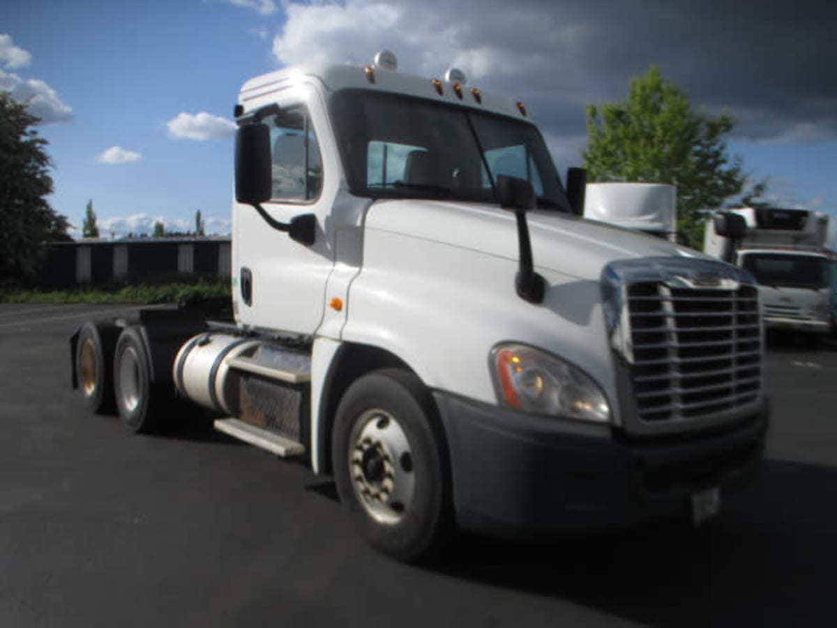 2014 Freightliner/Mercedes CASCADIA 125 540285