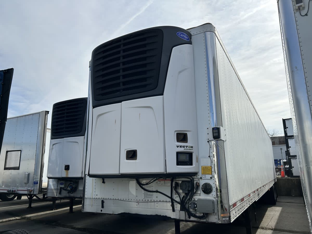 2015 Utility Trailers VS2RA 53/162/102 541072