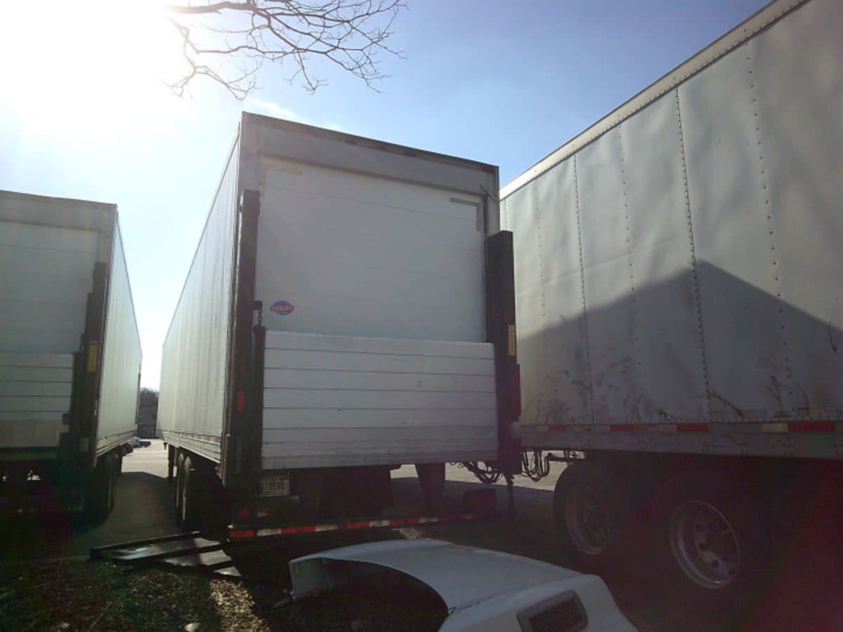 2015 Utility Trailers VS2RA 53/162/102 541073
