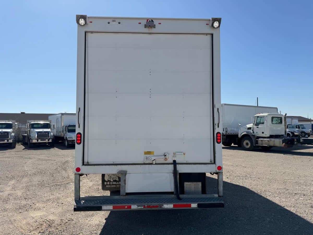 2022 Isuzu NPR 541518