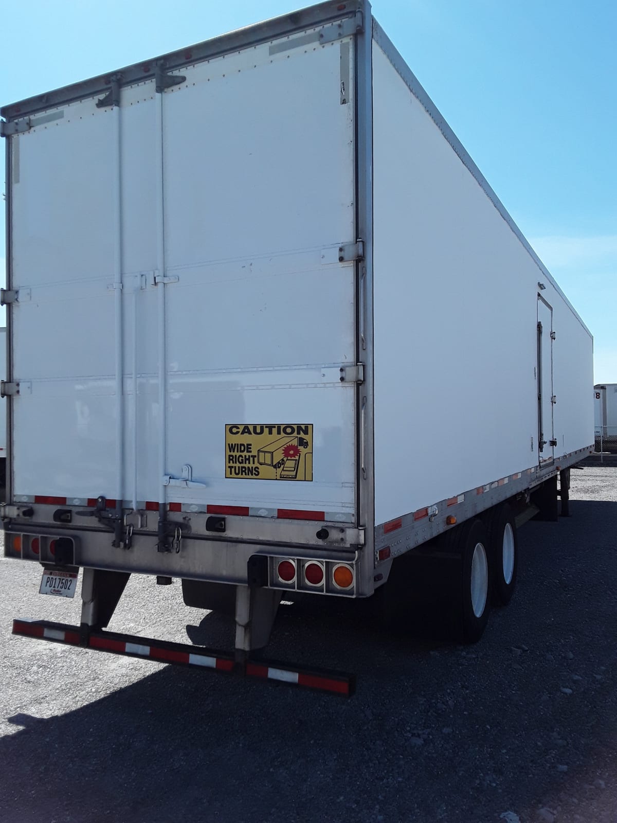 2014 Utility Trailers VS2RA 48/162/102 541975