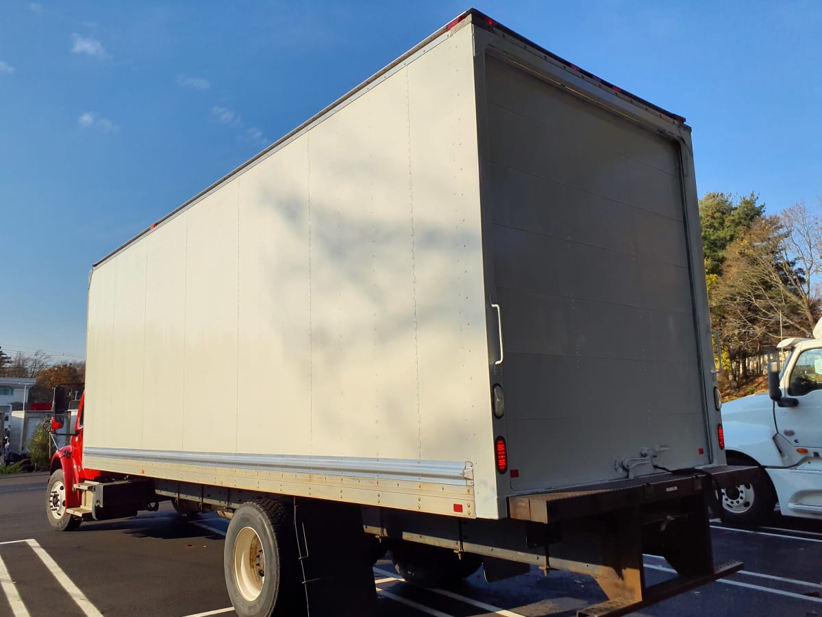 2014 Freightliner/Mercedes M2 106 542140