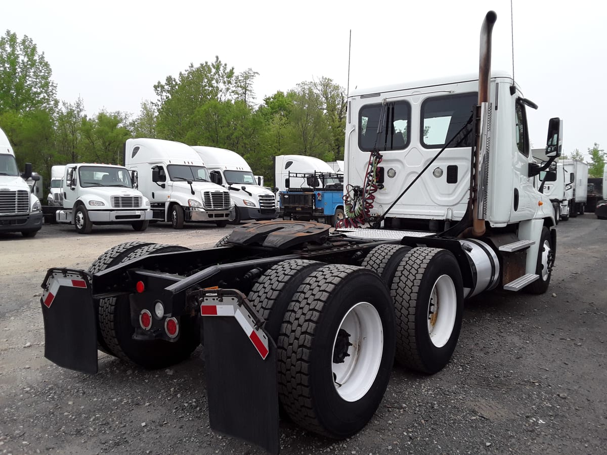 2014 Freightliner/Mercedes CASCADIA 125 542652