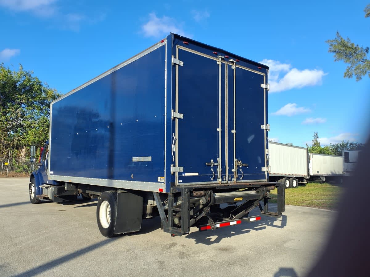 2014 Freightliner/Mercedes M2 106 542918