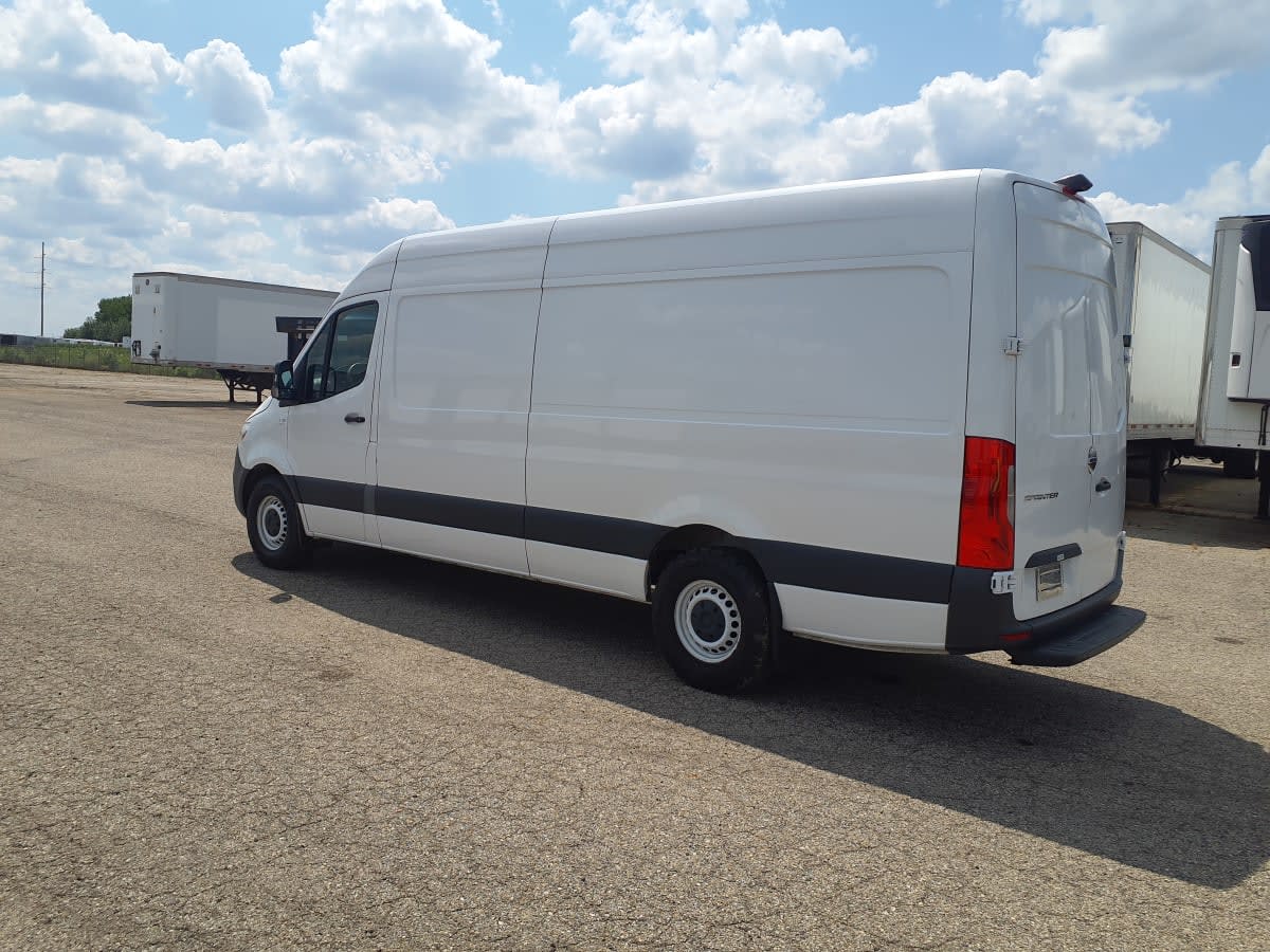 2021 Mercedes-Benz F2CA74 SPRINTER 543301