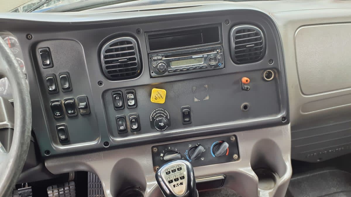2014 Freightliner/Mercedes M2 112 543462