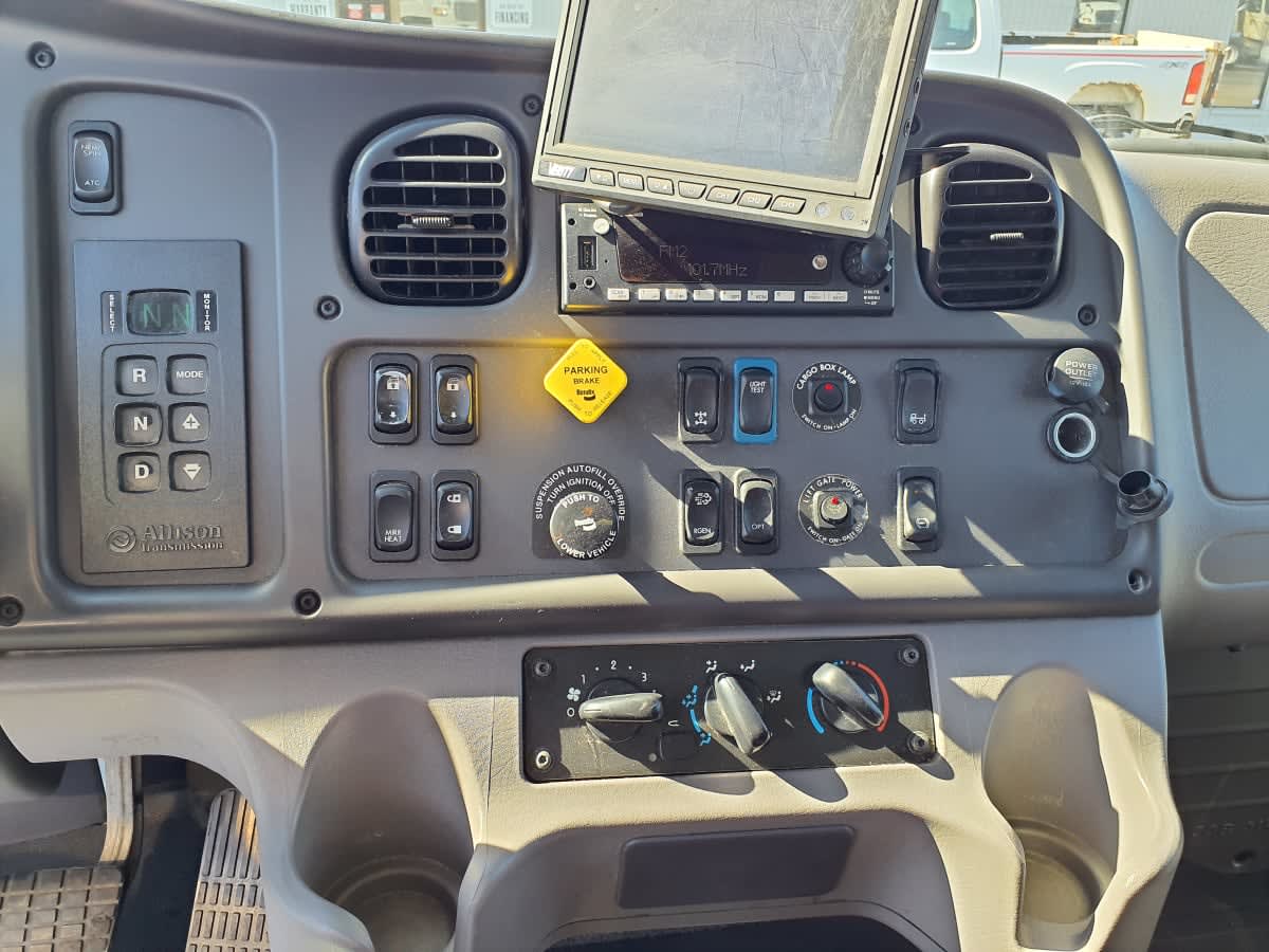2022 Freightliner/Mercedes M2 106 543654