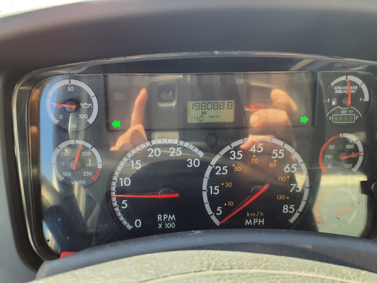 2014 Freightliner/Mercedes M2 106 543687