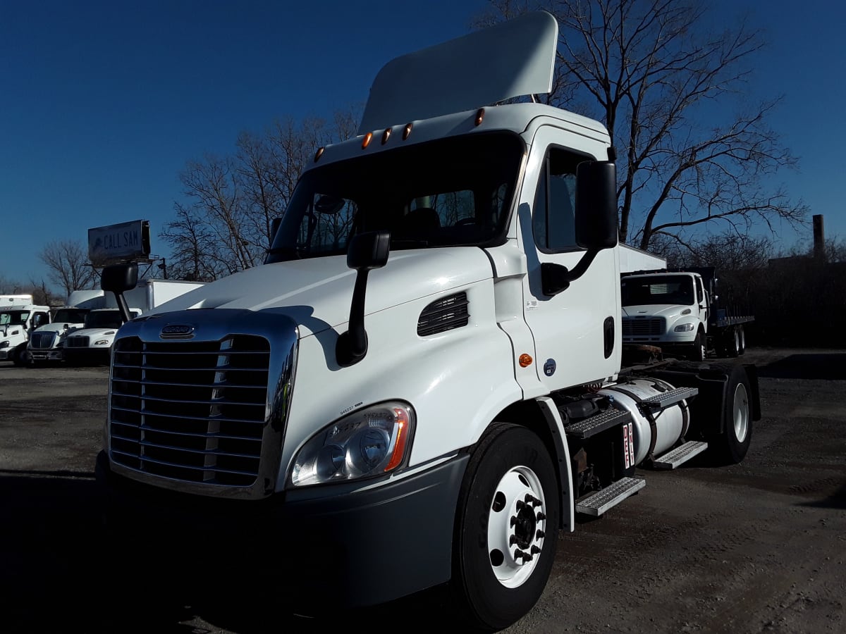 2014 Freightliner/Mercedes CASCADIA 113 545237