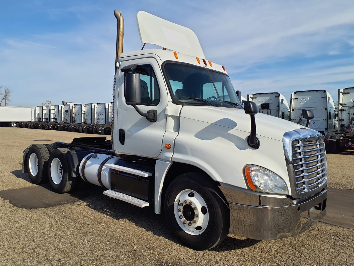 2014 Freightliner/Mercedes CASCADIA 125 545303