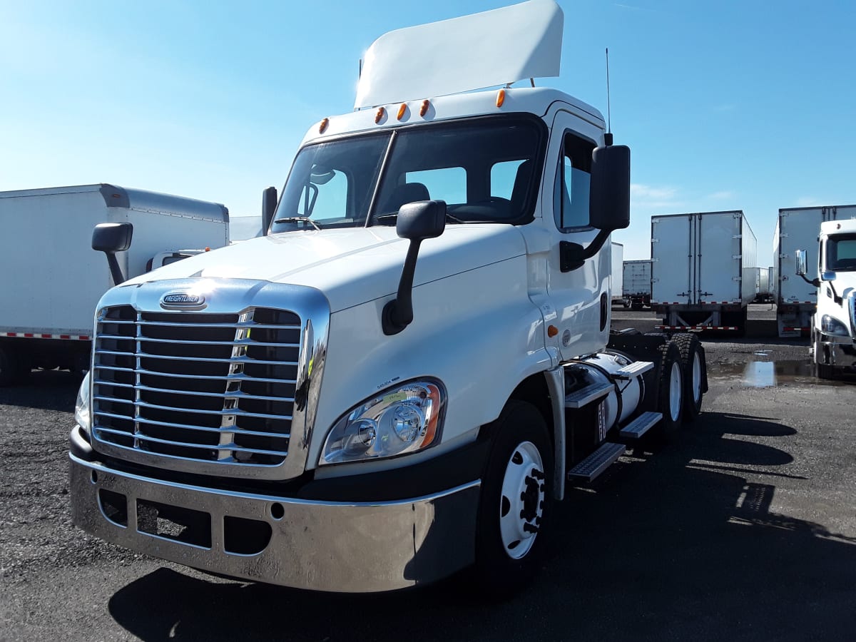 2014 Freightliner/Mercedes CASCADIA 125 545304