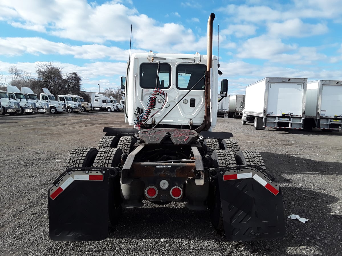 2014 Freightliner/Mercedes CASCADIA 125 545305