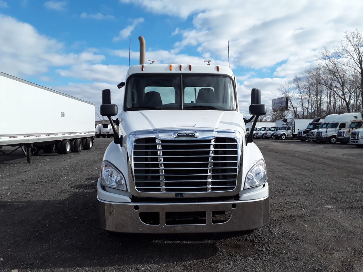 2014 Freightliner/Mercedes CASCADIA 125 545305