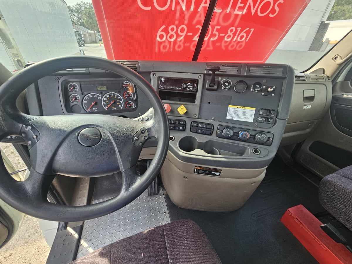 2014 Freightliner/Mercedes CASCADIA 125 545793