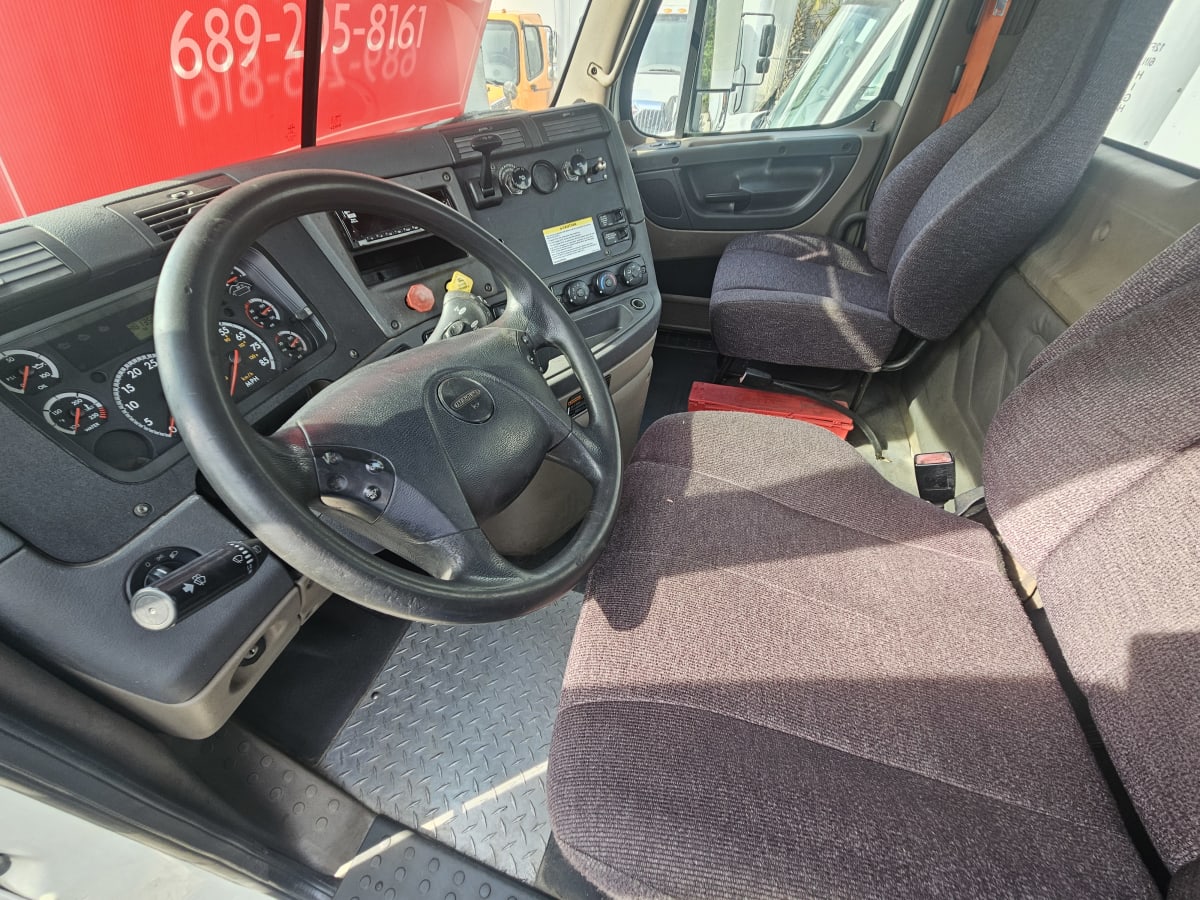 2014 Freightliner/Mercedes CASCADIA 125 545793
