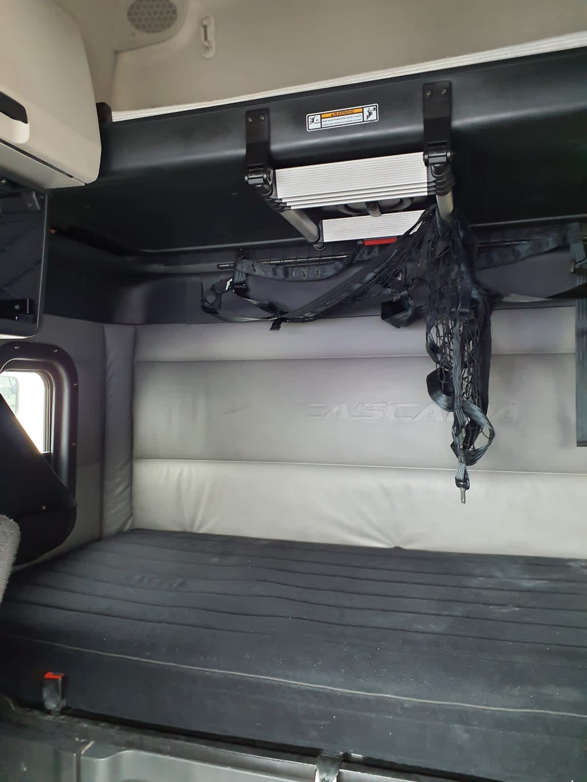 2022 Freightliner - image 8