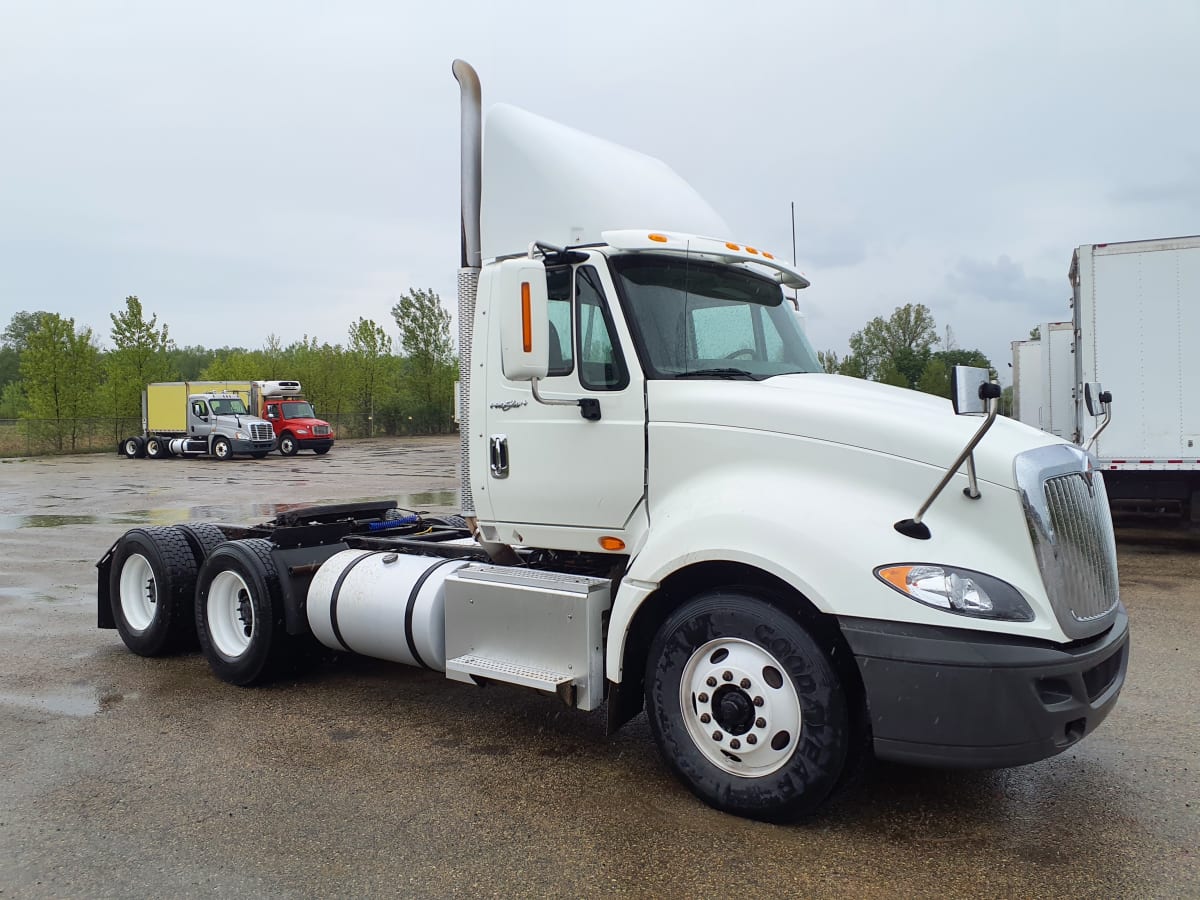 2014 Navistar International PROSTAR 546784