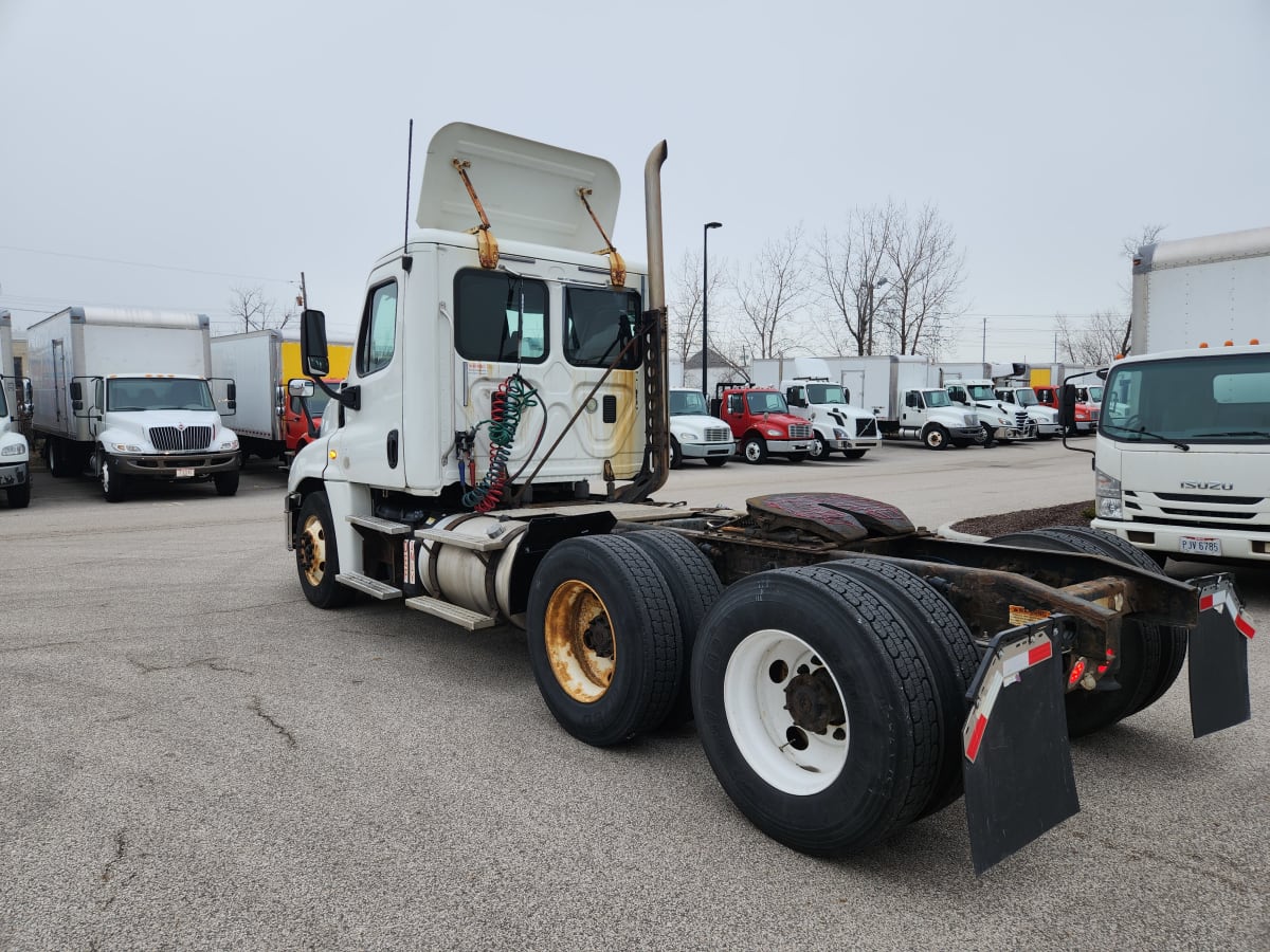 2014 Freightliner/Mercedes CASCADIA 125 547056