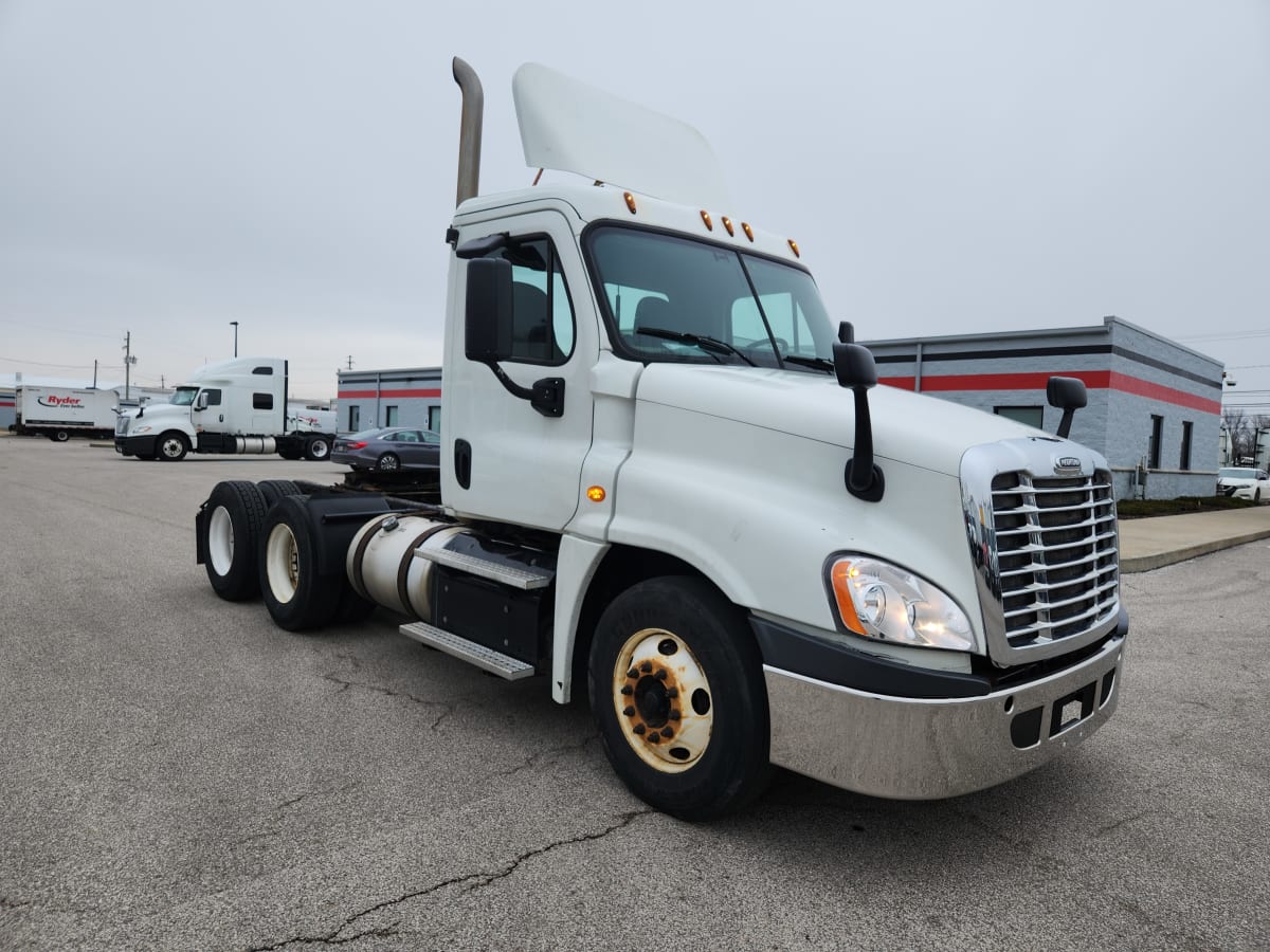 2014 Freightliner/Mercedes CASCADIA 125 547056