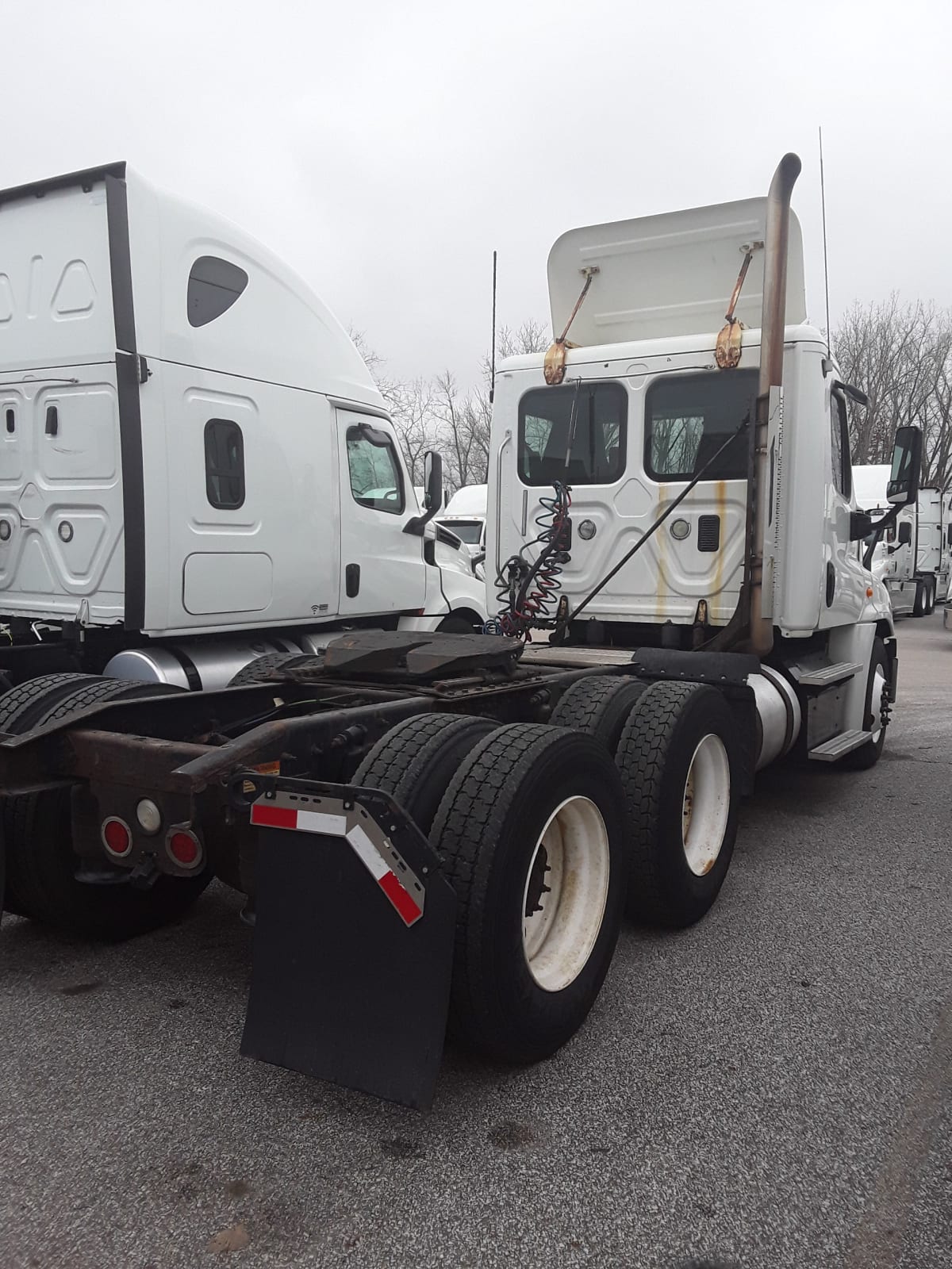 2014 Freightliner/Mercedes CASCADIA 125 547058