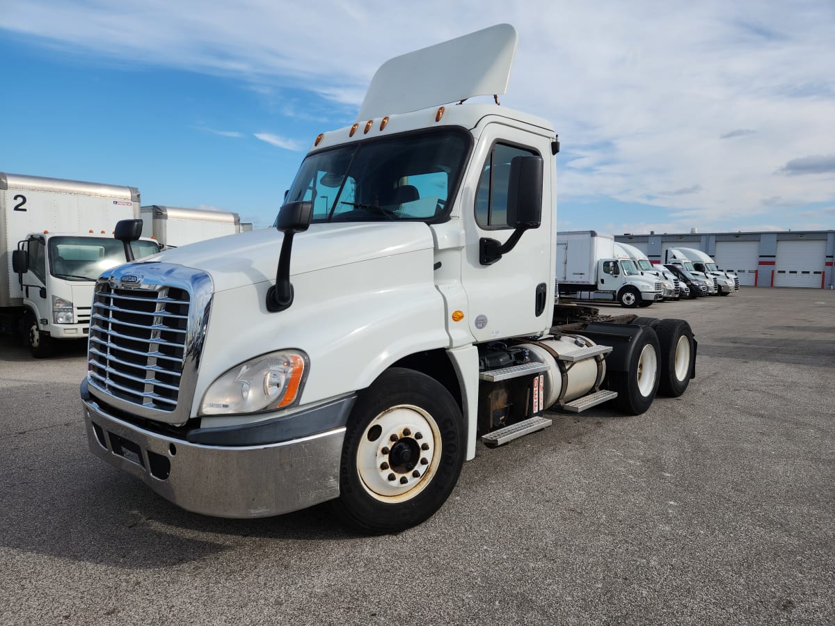 2014 Freightliner/Mercedes CASCADIA 125 547060