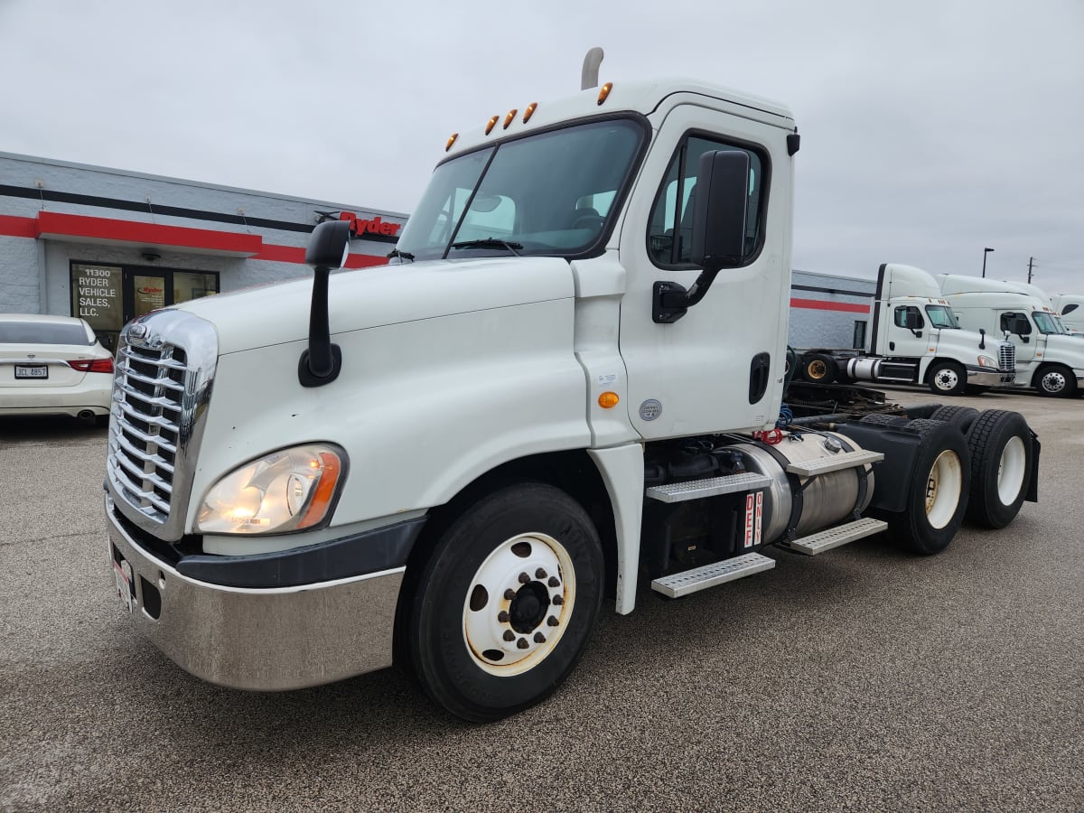 2014 Freightliner/Mercedes COLUMBIA 120 547064