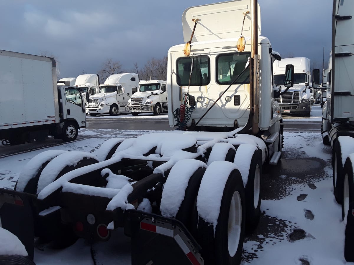 2014 Freightliner/Mercedes CASCADIA 125 547066