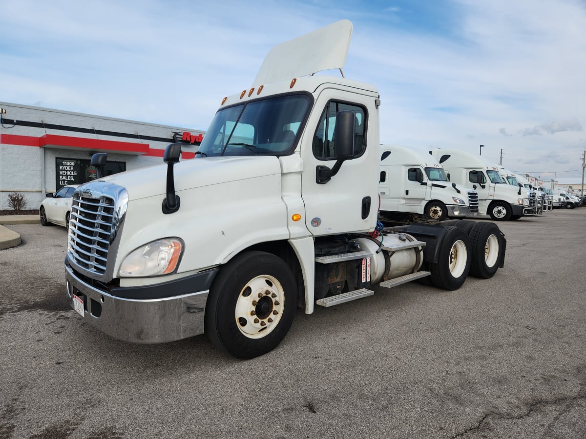 2014 Freightliner/Mercedes CASCADIA 125 547067