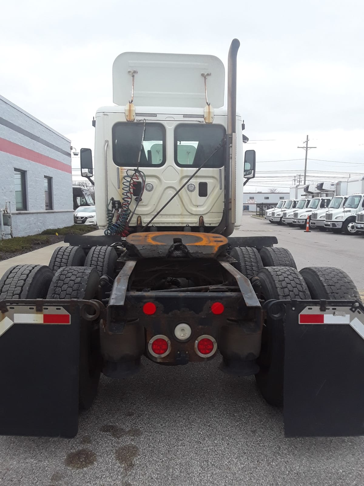 2014 Freightliner/Mercedes CASCADIA 125 547068