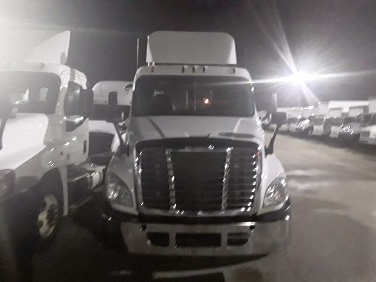 2014 Freightliner/Mercedes CASCADIA 125 547070