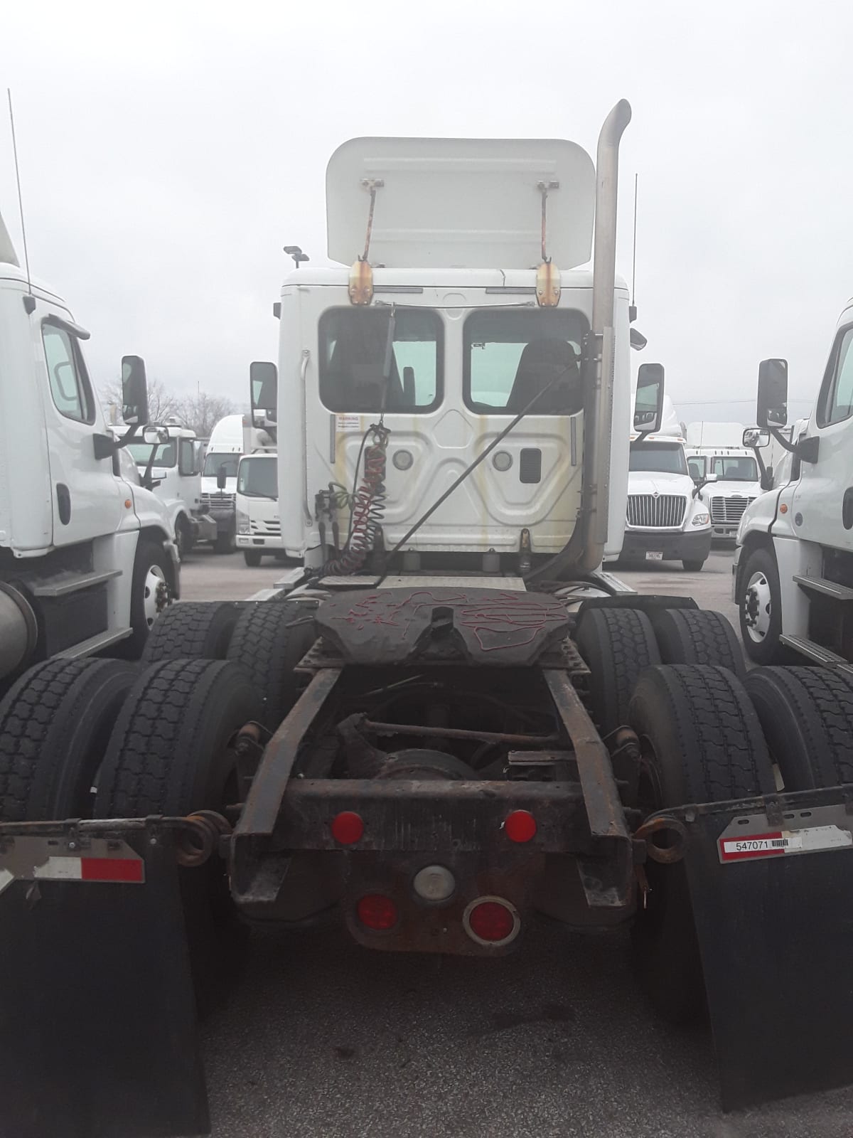 2014 Freightliner/Mercedes CASCADIA 125 547071