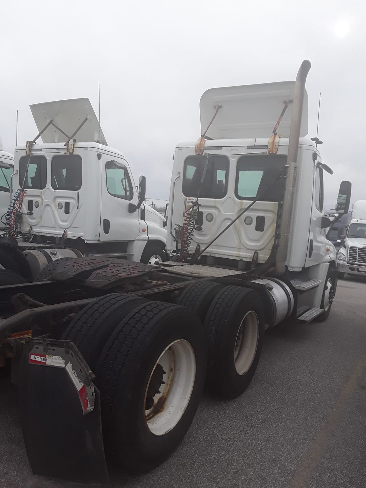 2014 Freightliner/Mercedes CASCADIA 125 547071