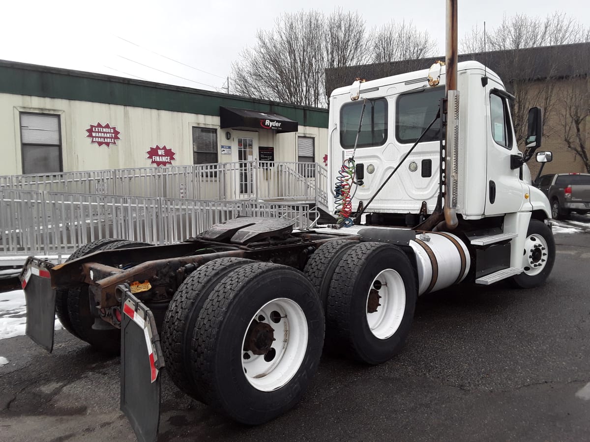 2014 Freightliner/Mercedes CASCADIA 125 547072