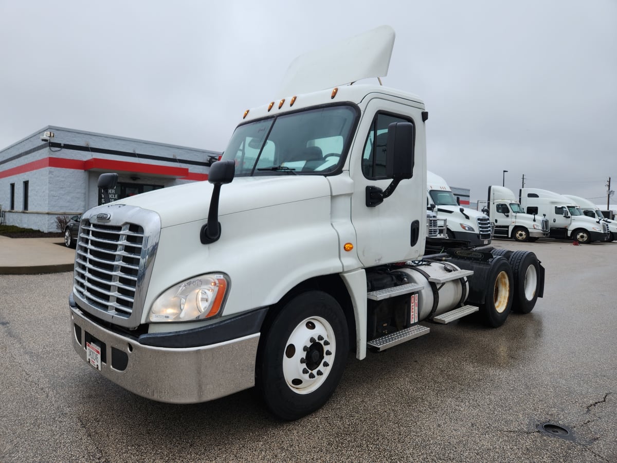 2014 Freightliner/Mercedes CASCADIA 125 547073